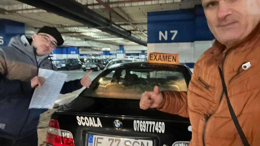 Scoala de soferi . Cutie Automata/Cutie Manuala