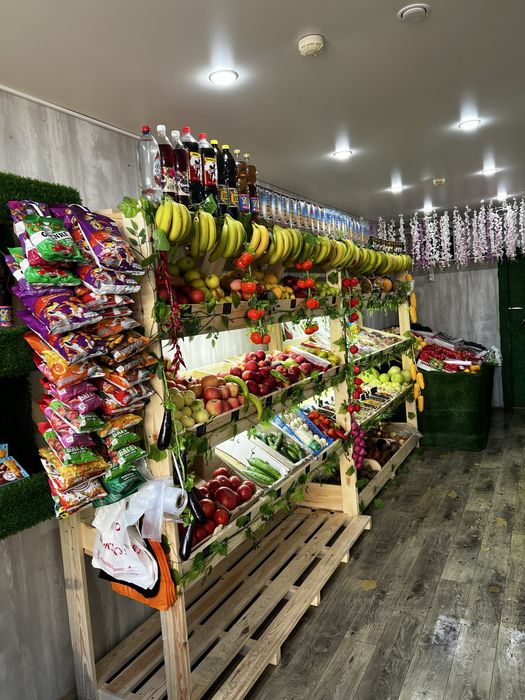 Витрины под овощи и фрукты