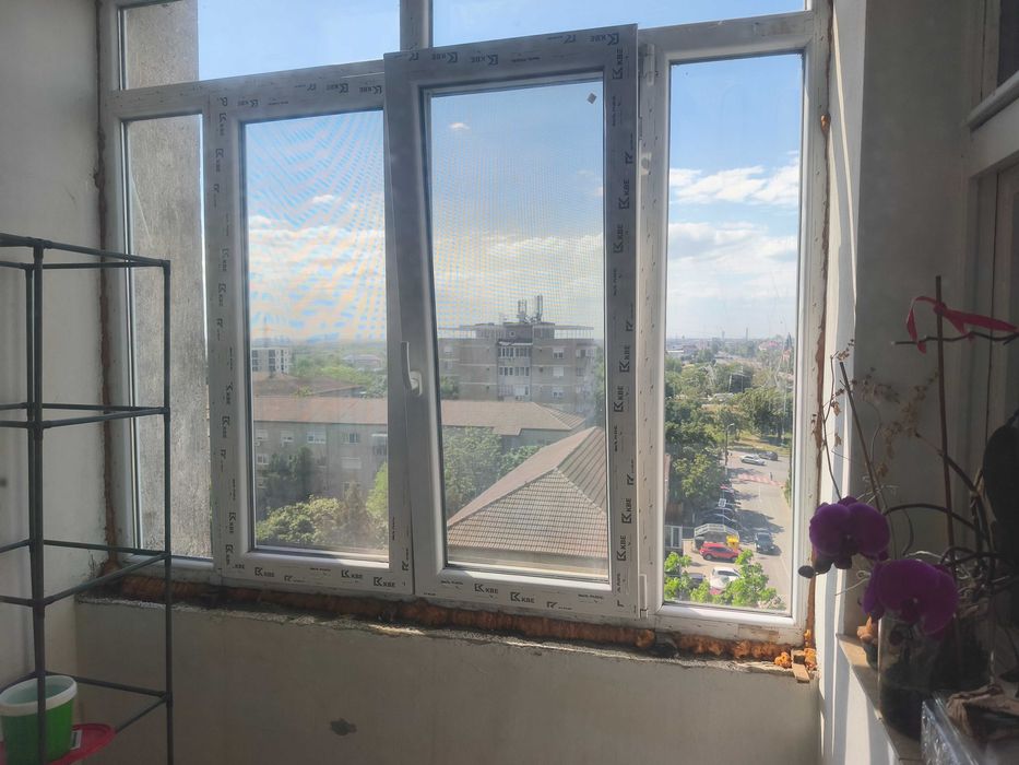 Închiriez garsonieră tip D strada Aluminei