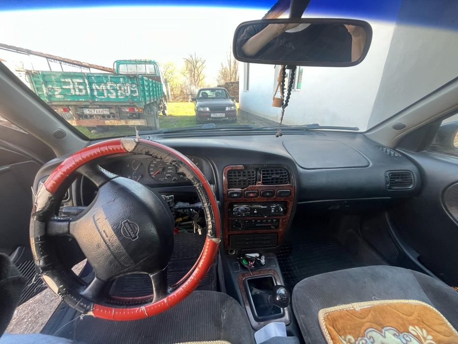 Ниссан примера п10