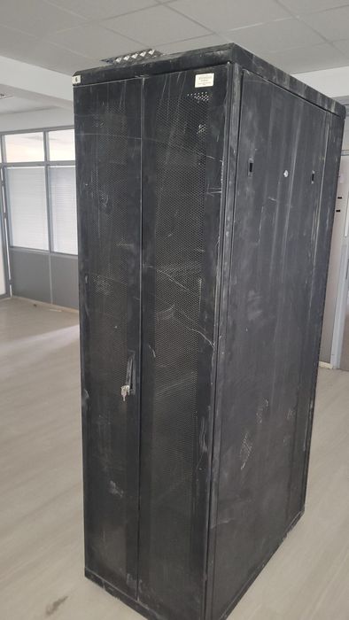 Шкаф коммутационный