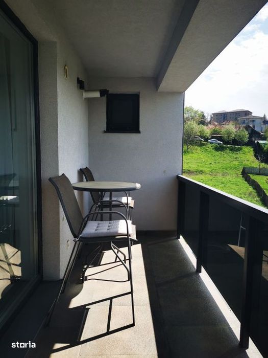 Apartament 3 camere, cu garaj si boxa, in Borhanci