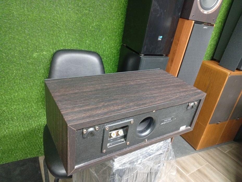 Център Jamo s-60