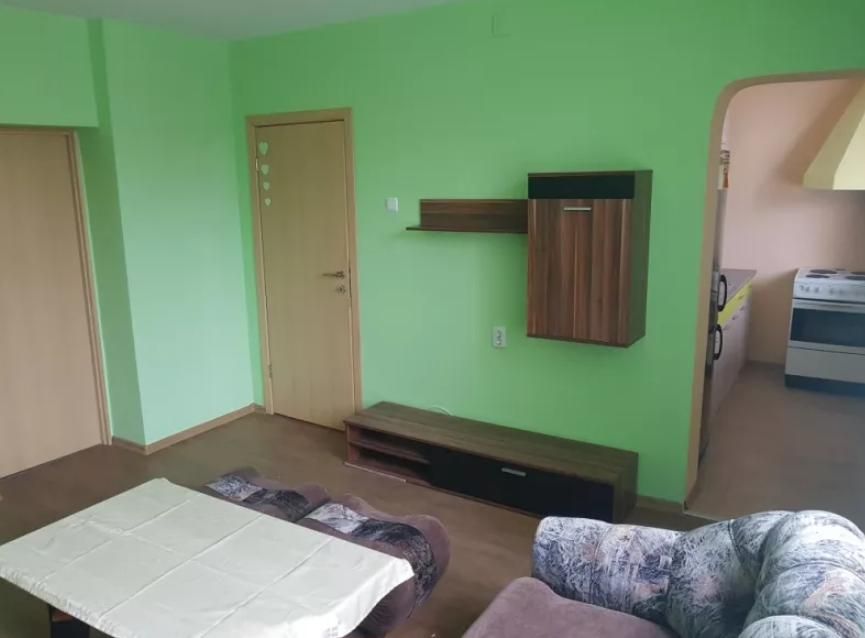 Дава се под наем Двустаен апартамент в Пловдив, Каменица 2 - 40 кв.м за 350 € - Снимка #1