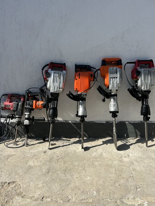 Inchiriez scule: Picamar, Placa, Mai, Generator, Motoburghiu, drujba