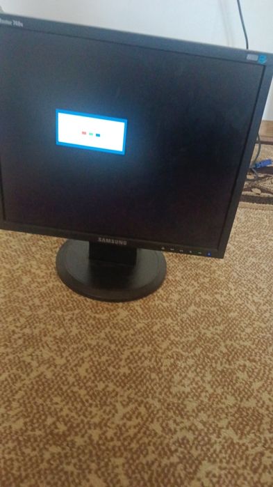 Продам мониторы от компьютера по 6000 тысяч