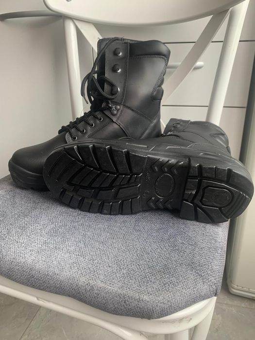 Мъжки боти от естествена кожа