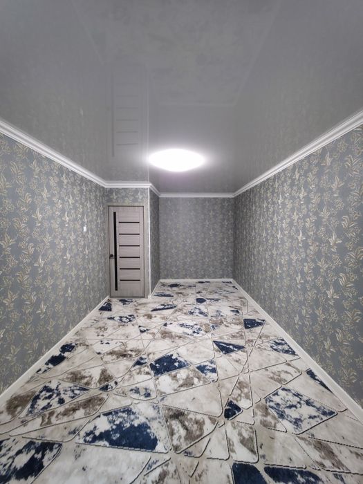 Продаётся квартира на Фрунзенском массиве,Теннисный корт