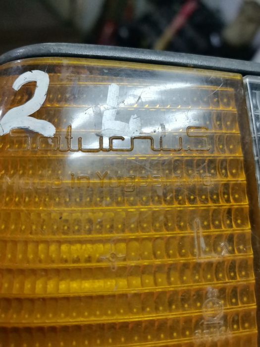 Фольксваген Гольф 2,фонарь левый.