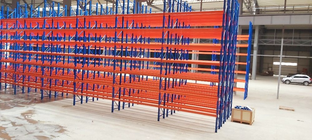 Rafturi metalice industriale pentru depozitarea de europaleti