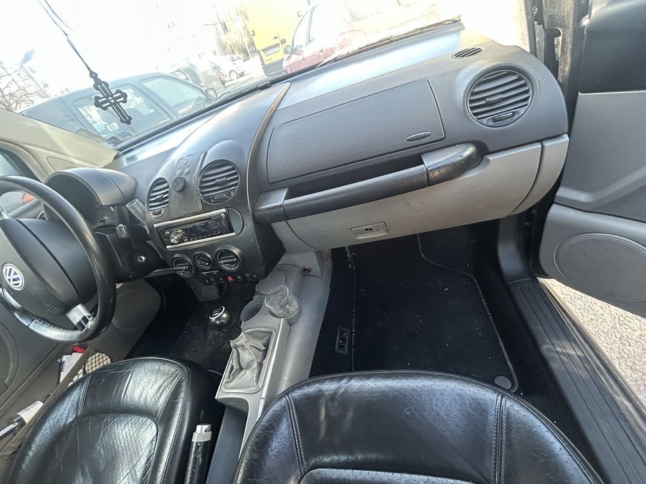 VW New Beetle 2.0 бензин 2000г.