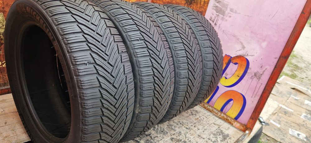 Set 4 Anvelope Michelin 215 55 R17 M+S . Dot 2021