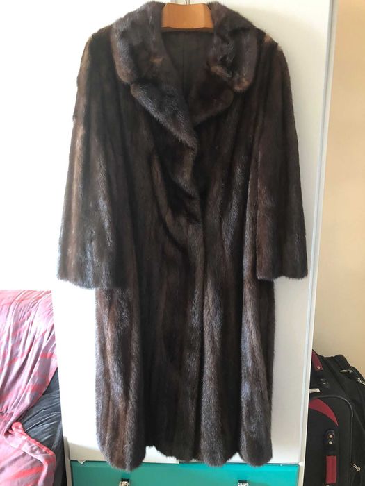 Haina de blana naturala de nutrie ,proveniență Elveția