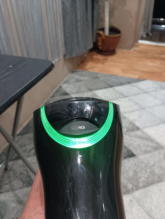 Здравей продавам сешоар модела се вижда на снимките