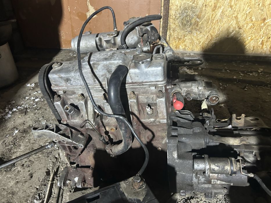 Продается двигатель и акпп