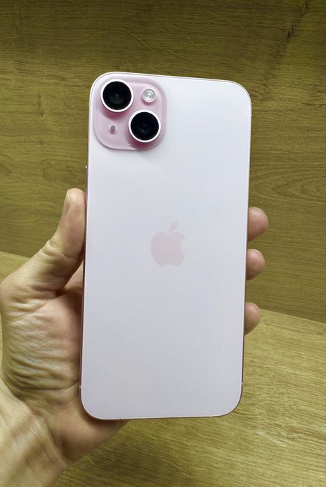 iPhone 15 PLUS / ROZ / 96% Battery