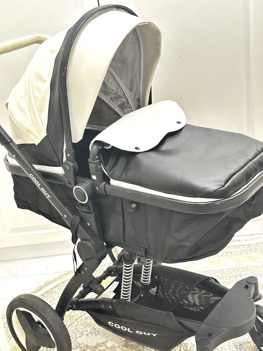 Продаётся коляска трансформер с автокреслом (coolguy)