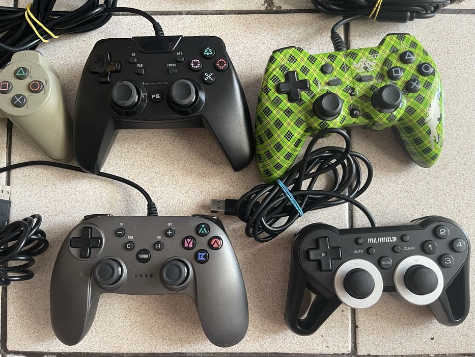 Проводен геймпад за PC