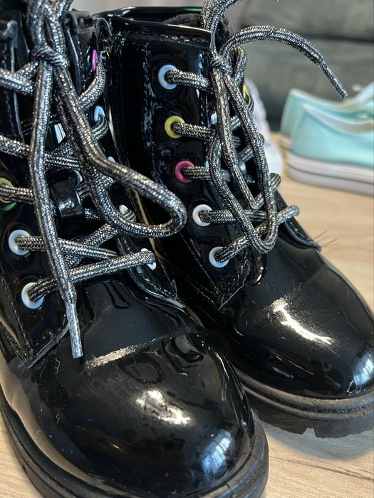 Ghete si papuci noi si stare buna