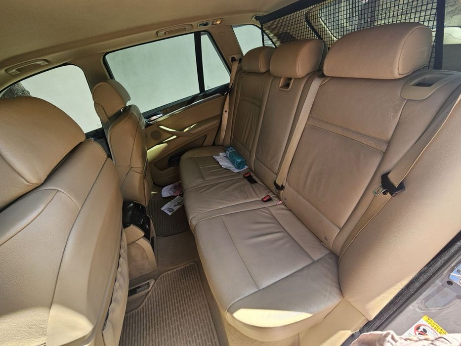 продава се BMW E70 M 57