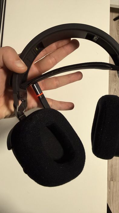 Casti gaming wireless Corsair HS80, surround Dolby Atmos, PC PS4/PS5, iluminare RGB, Negru Carbon