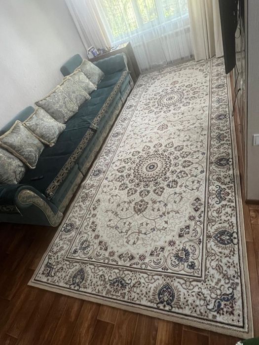 Продаётся турецкий ковёр