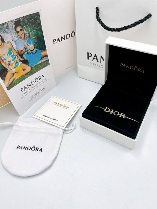 Браслеты PANDORA