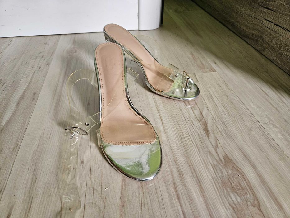 Силиконови сандали