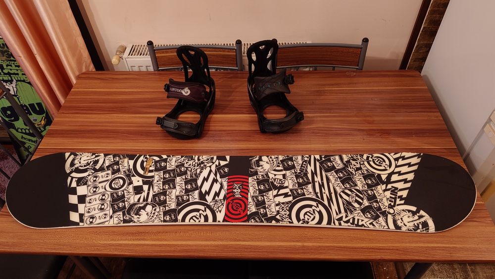 Placa Snowboard Nitro Ripper 137 cu legaturi Burton S