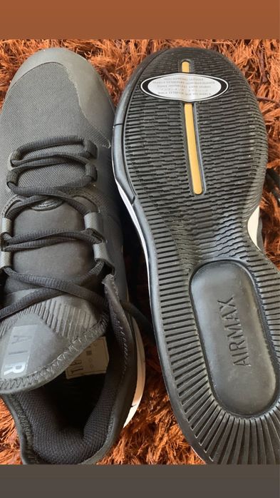 Nike маратонки