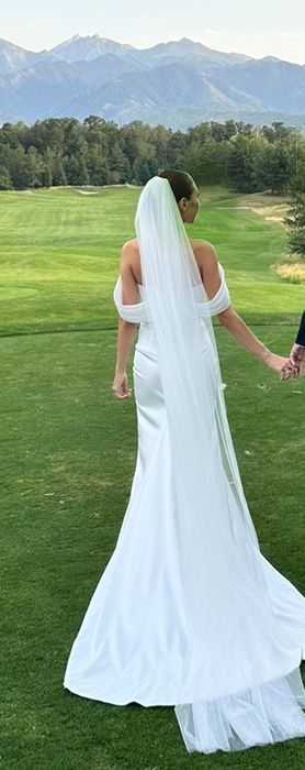 Свадебное платье из White Swan продается