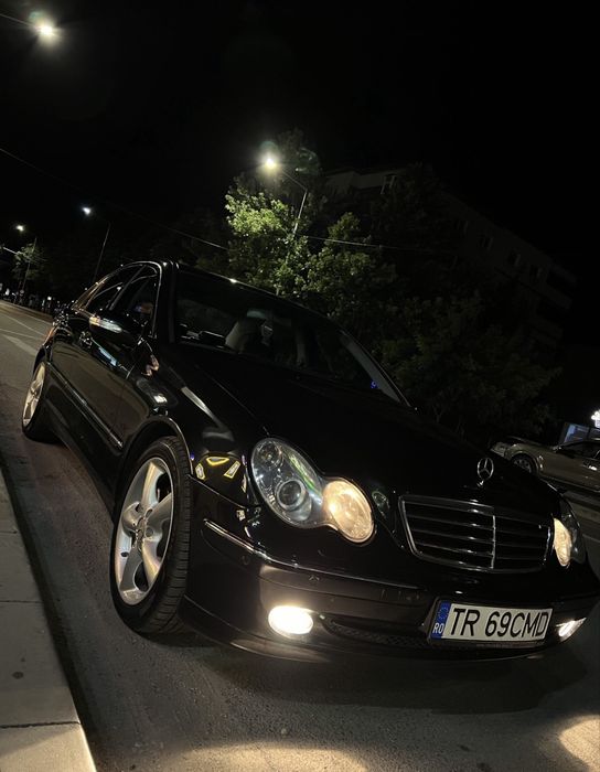 MERCEDES-BENZ C-Class 2005 — imagine 2