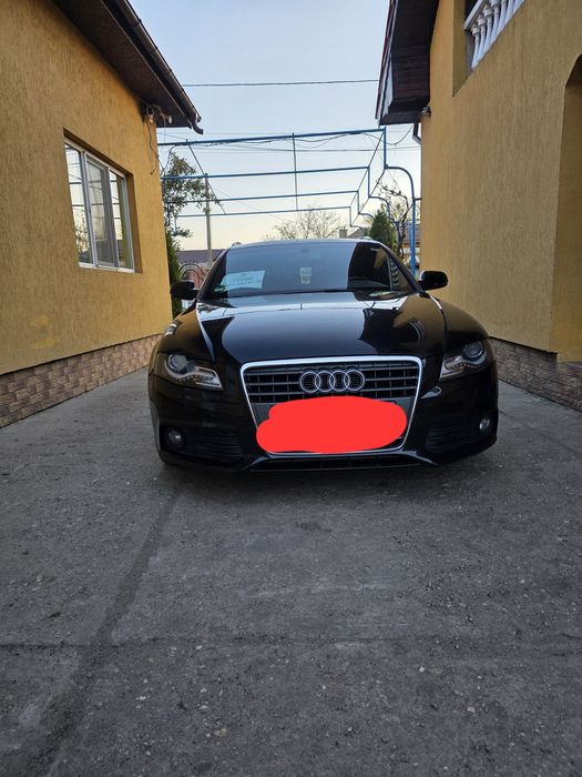 vând autoturism audi a4
