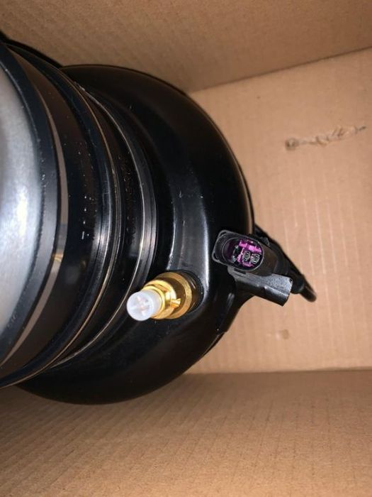 Perna aer vw touareg audi A6C7 A7 A8D4 A6 C7 A8 D4 4H fata spate stanga dreapta noua compresor