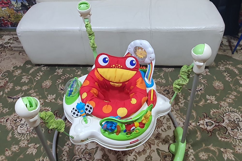 Шезлонг попрыгунчик Fisher Price