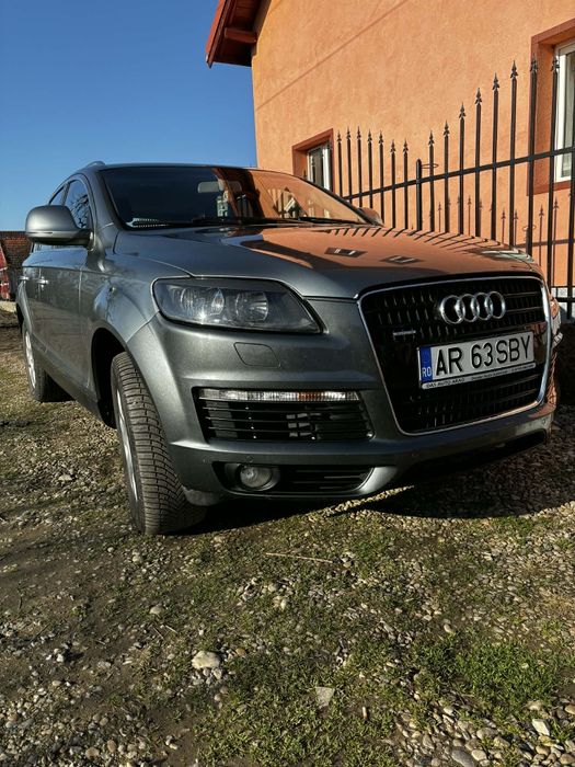Vând audi Q7 2007