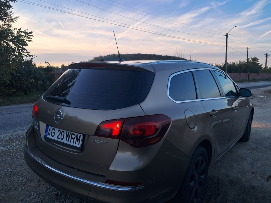 OPEL Astra 2014 — imagine 3