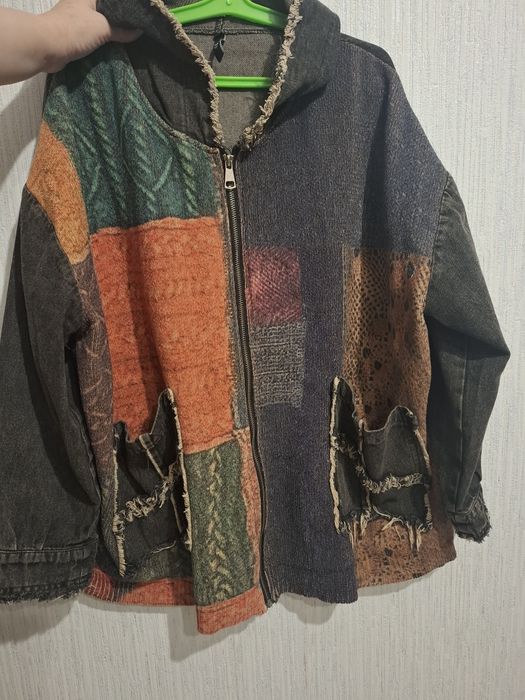 Тоненькая курточка  оверсайс