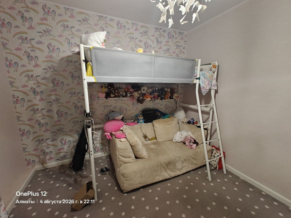 Продам кровать детскую, подростковую ikea
