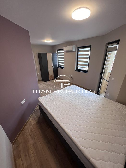 Дава се под наем Двустаен апартамент в Бургас, Център - 55 кв.м за 510 € - Снимка #4