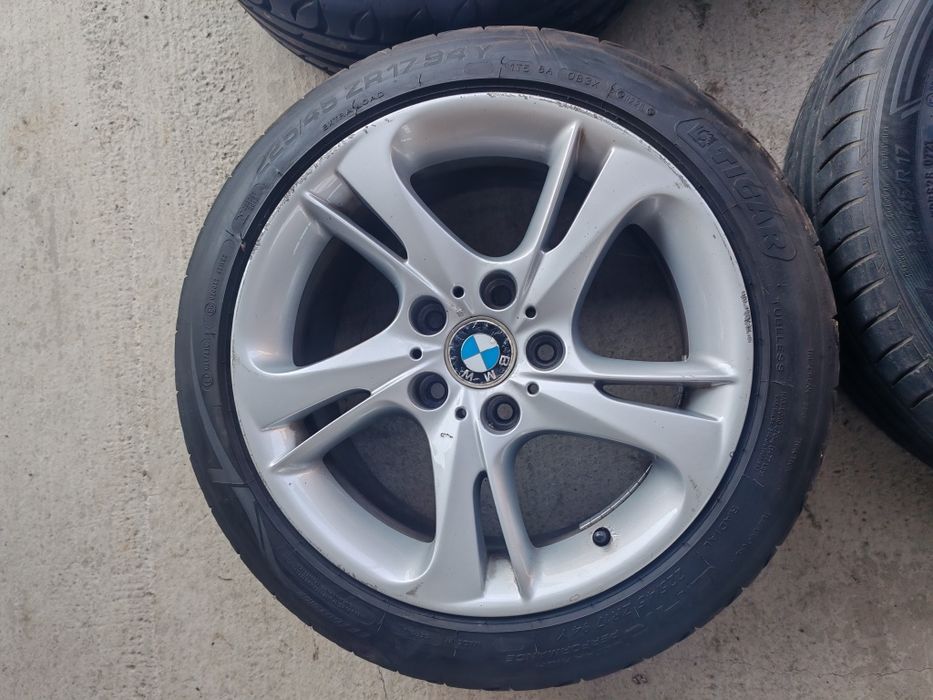 Vând jante BMW style 292 R17