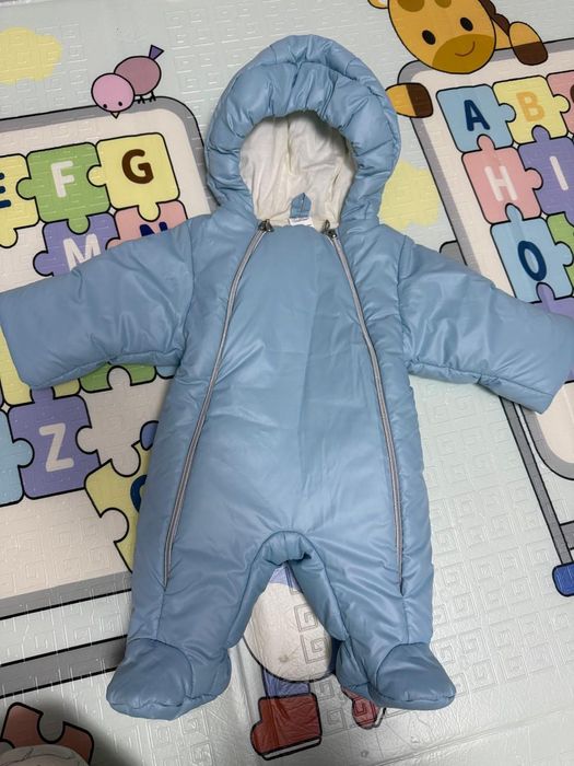 Продам детский комбинезон недорого