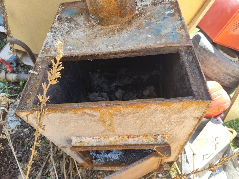 Печь для твердой топливы