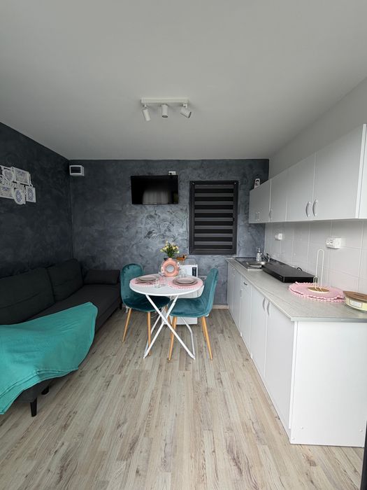 CASĂ + TEREN Iesire direct la Apa PROPRIETAR