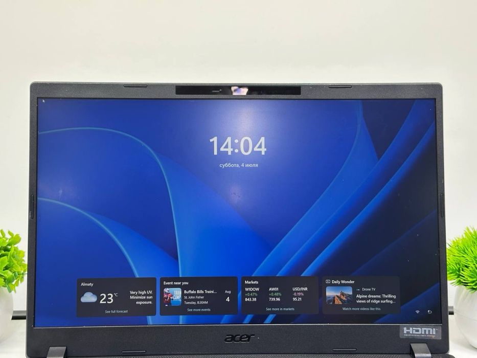 Acer TraveMate  SSD:512gb ram 8gb••