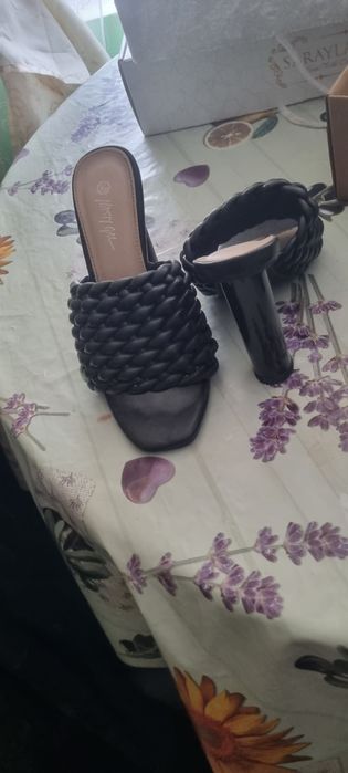 Sandale diverse modele