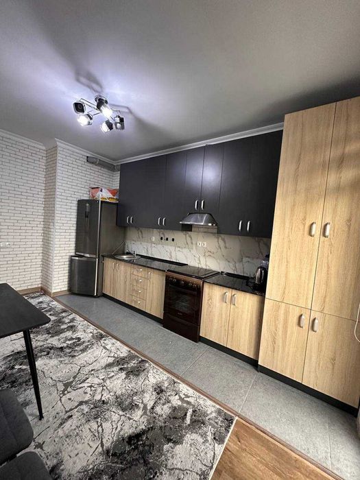 R17! Сдаётся Квартира 2/3/7 на  Мирзо Улугбекском, ор-р Эко Базар