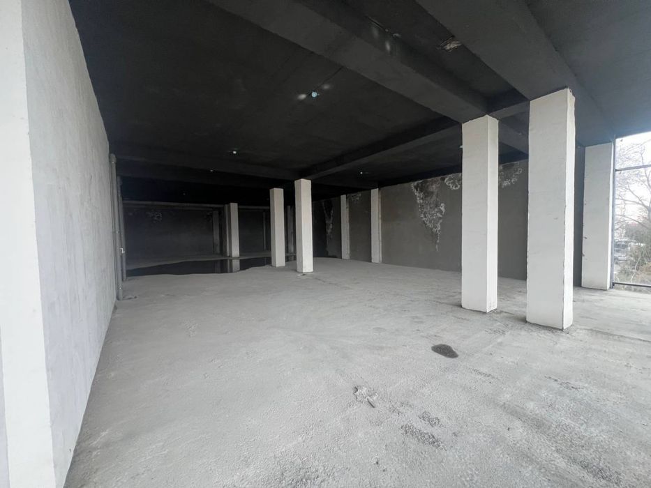 Продаётся Нежилое Помещение 1650кв.м Вдоль Дороги ор.[М]Шахристанский