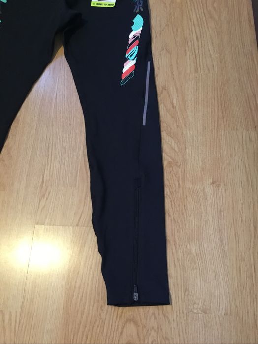 Клин Nike Tokyo S