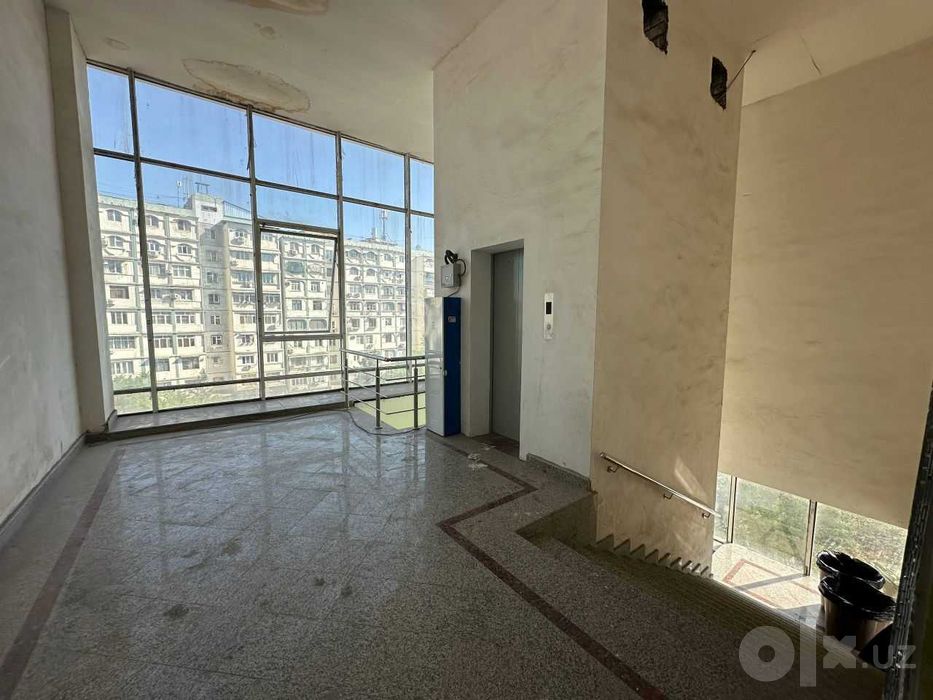 Продажа Коммерческое помещение 1500м² 4 этаж Паркентский Макро 1 линия